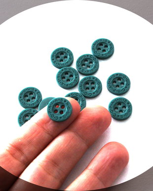 Nasturi din plastic