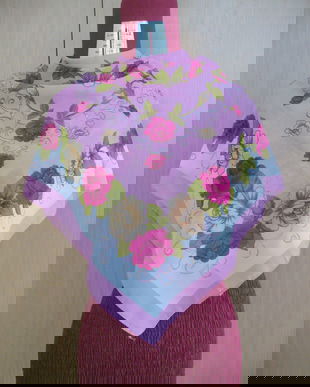 batic cu flori ciclam