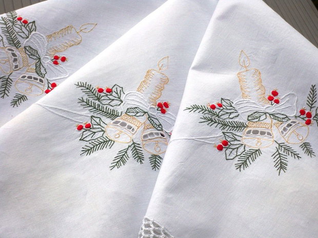 Broderie 1-261
