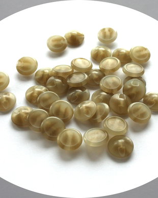 Nasturi din plastic