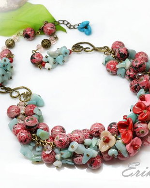 Colier cu floricele colorate(3)