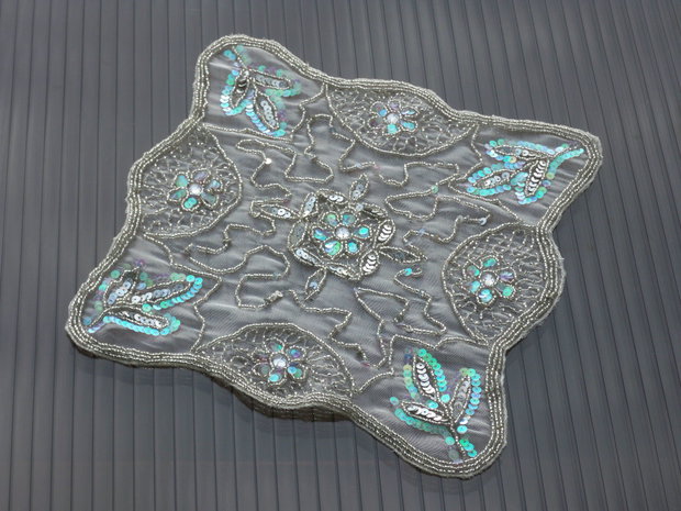 Broderie 1-285