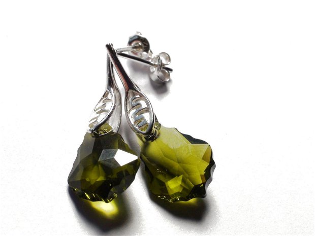 Pandantiv si cercei verzi din Argint 925 si Cristale Swarovski baroc - PA099.1, CE099.1 - cadou pentru ea, cercei casual din cristale, cercei si colier oliv, cadou 8 martie, cadou romantic