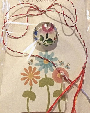 Brosa martisor cabochon sticla 14 floare