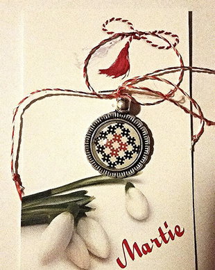 Pandant martisor cu motive traditionale, model 1