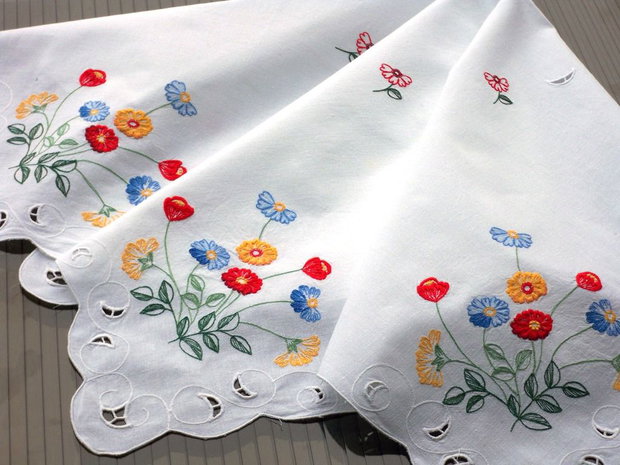 Broderie 1-290