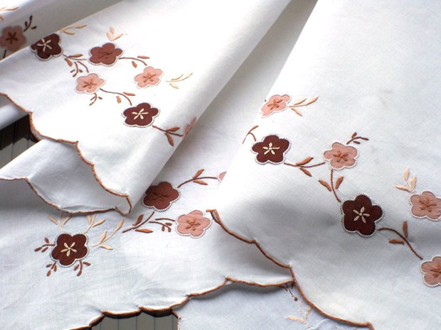 Broderie 1-291