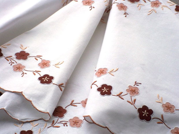 Broderie 1-291