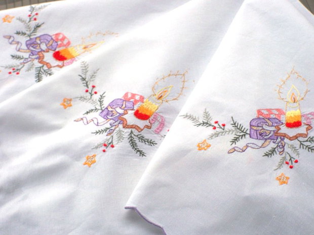 Broderie 1-294