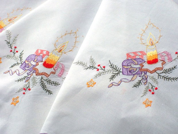 Broderie 1-294