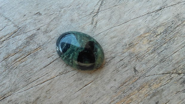 Cabochon kambaba jasper 25x18 - model 1