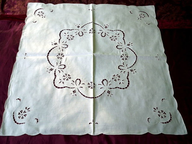 Broderie 1-297