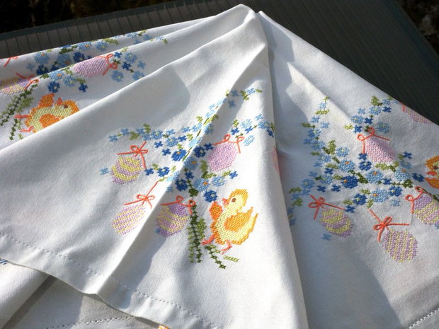 Broderie 1-298