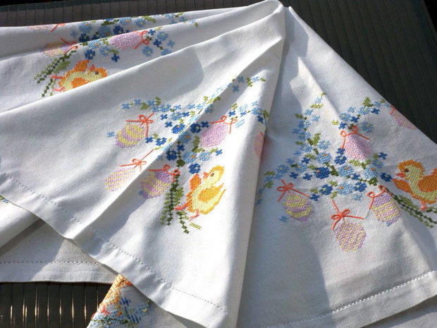 Broderie 1-298