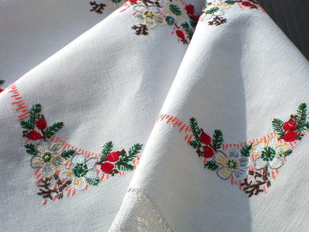 Broderie 1-299