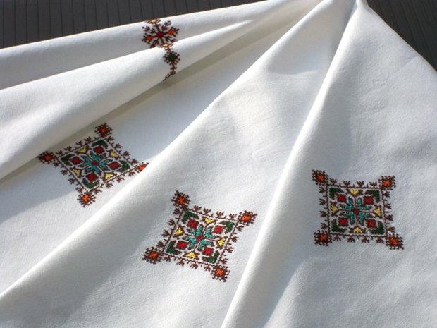 Broderie 1-303