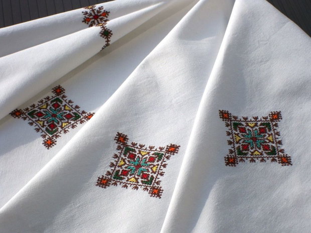Broderie 1-303