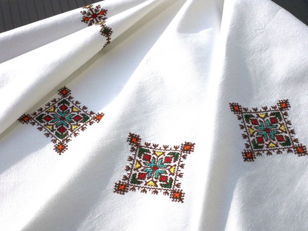 Broderie 1-303