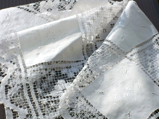 Broderie 1-306