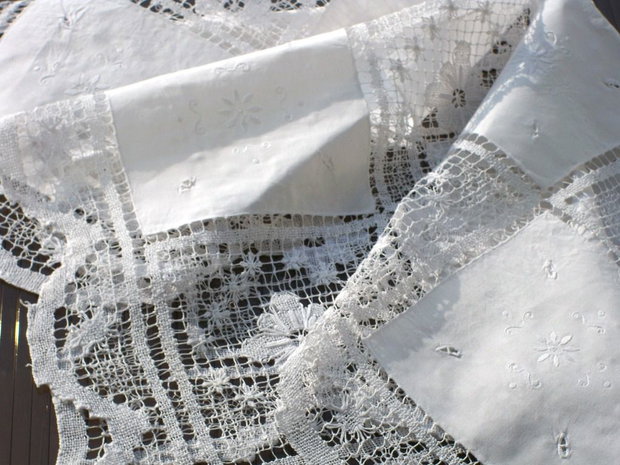Broderie 1-306