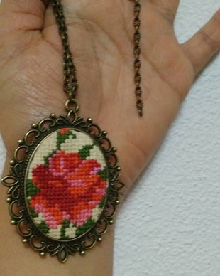 Medalion vintage "Romance"