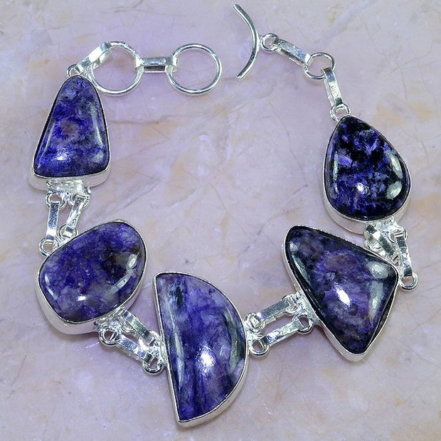 Bratara charoite
