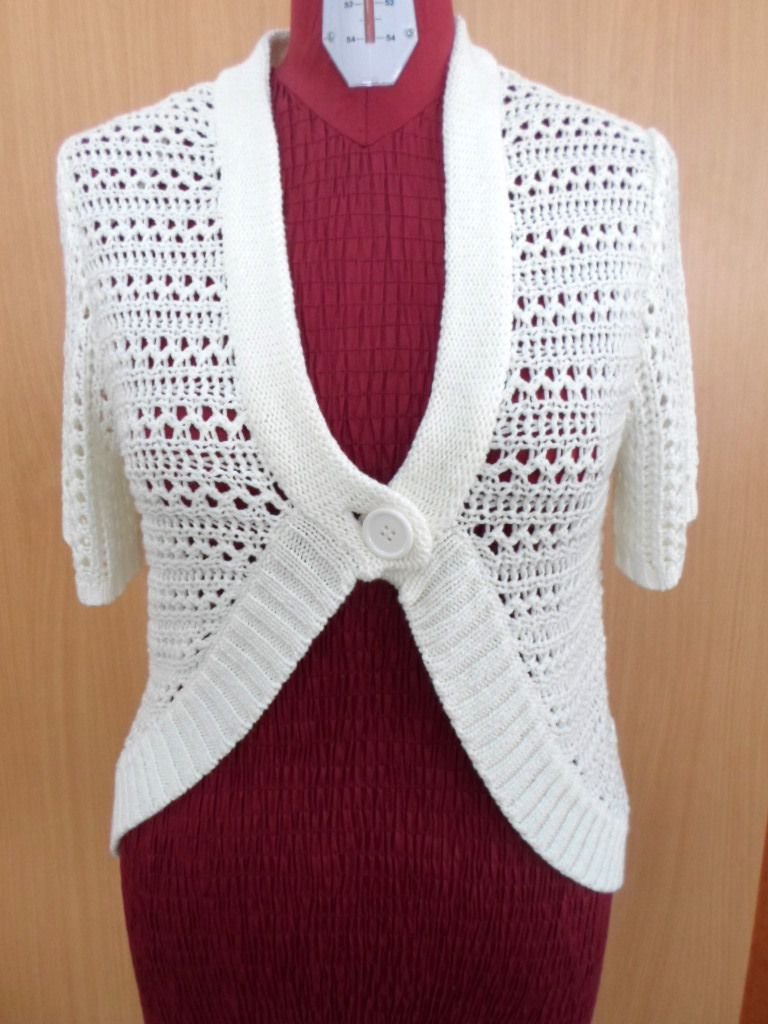 bluza-pulover alb tricotat