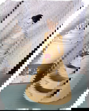 DULAP FEMEIE PENTRU BIJUTERII DIN RASINI