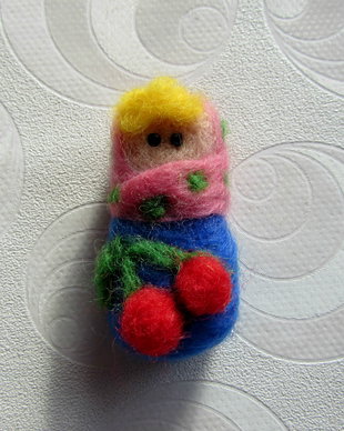 Brosa /ornament`Mini Matrioska`