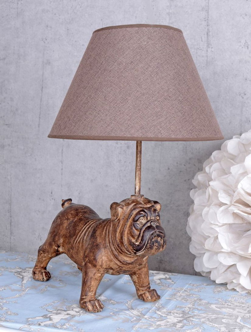 LAMPA DE MASA CU UN BULDOG CW044
