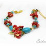 Bratara red flowers