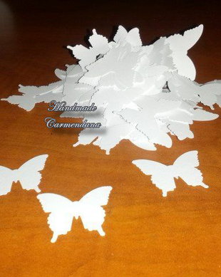 Confetti fluturi