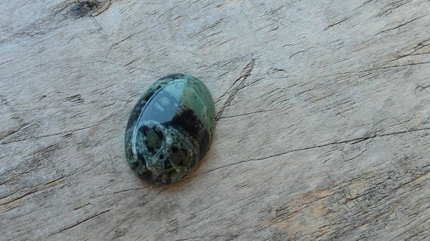 Cabochon kambaba jasper 25x18 - model 2