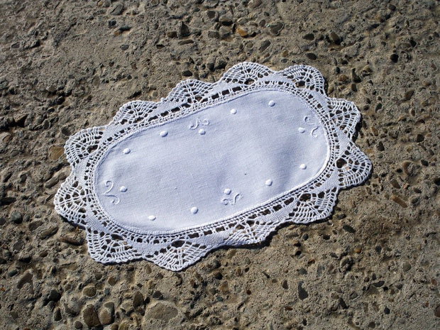 Broderie 1-330