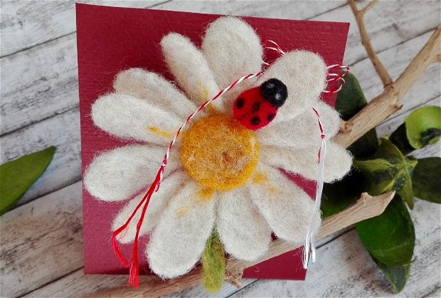 The daisy and the ladybug -  Brosa din lana impaslita