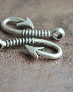 Fish hook zamac / zamak zmk0090