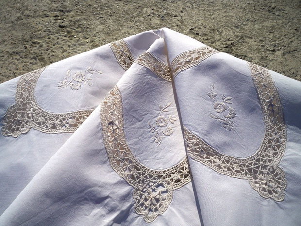 Broderie 1-341