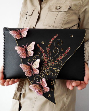 poseta plic handmade unicat din piele naturala -Pink Lavender Butterflies