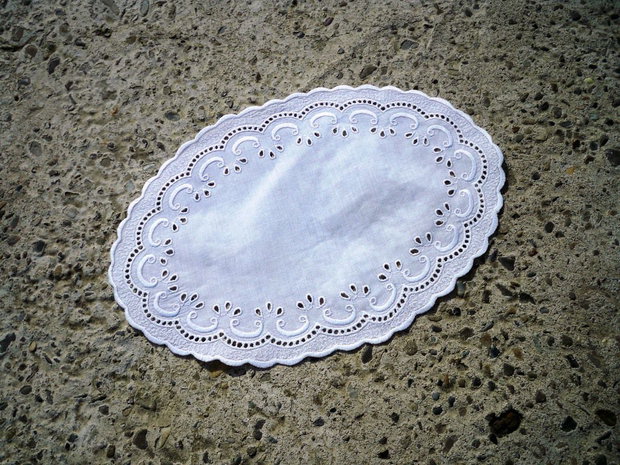 Broderie 1-359