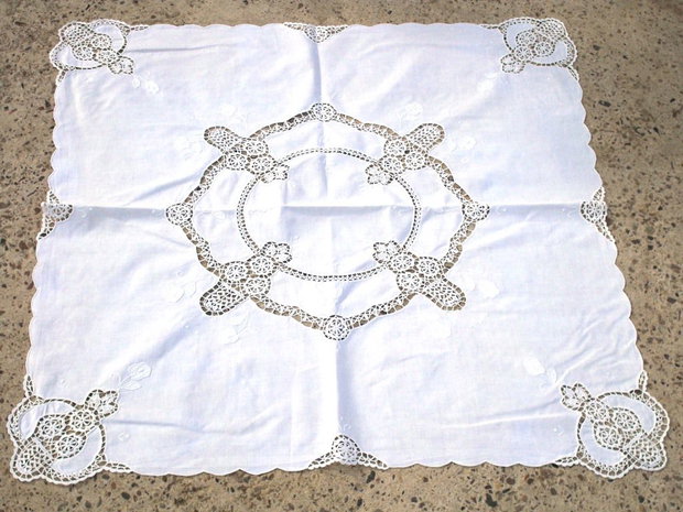 Broderie 1-364
