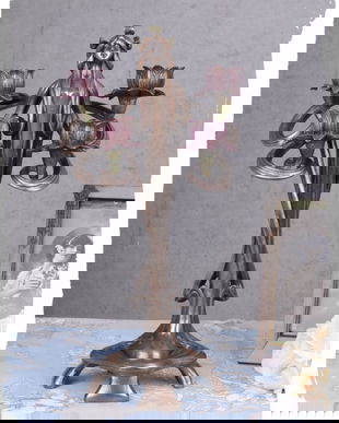 SFESNIC ART NOUVEAU CU O FEMEIE CU PATRU FLORI