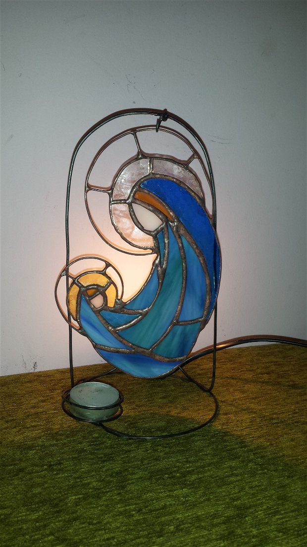 Icoana vitraliu Fecioara Maria cu Pruncul