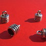 Capat de snur cu dungi argintiu  aprox 10x14 mm