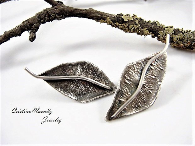 Cercei frunza cu tija, din argint 925 reticulat si partial oxidat