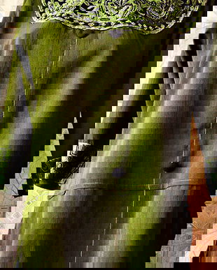 bluza verde cu broderie