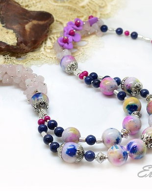 Colier cu floricele mov lavanda