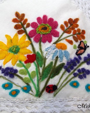 Vandut Batic din bumbac cu motiv floral impaslit