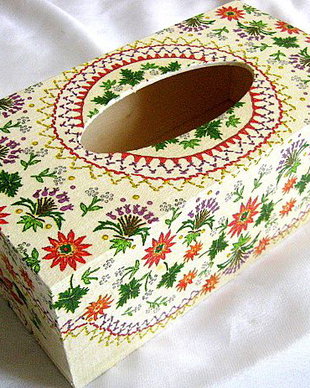 Cutie servetele  cu motiv traditional 28648