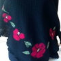 Poncho cu aplicatie de flori de lana si matase naturala impaslite