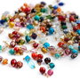 Margelute multicolore {10buc} - prinse cu ace decorative aurii cu bila
